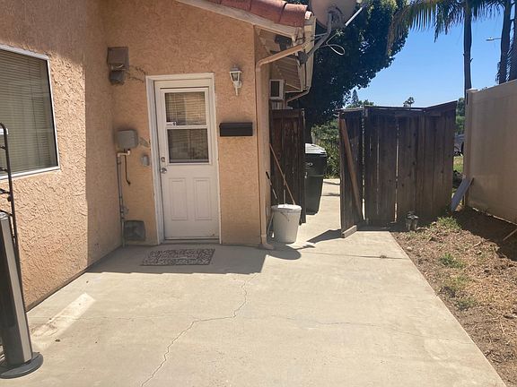 2nd image of 702 Hastings Ct