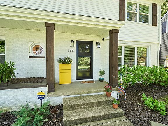 4th image of 399 Mineola Ave