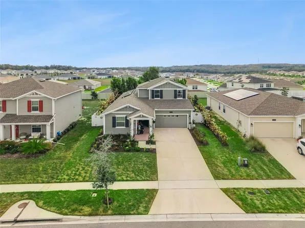 5125 Tanzanite Dr, Mount Dora, FL 32757