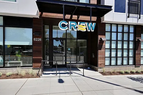 The Crew Apartments; A Green Lake Gem! Photo 1 The Crew Apartments; A Green Lake Gem! Photo 1