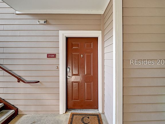 2nd image of 4924 Bluffton Pkwy Unit 23-201