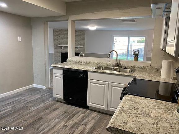 5th image of 2236 W Lupine Ave