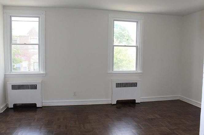Has carpet throughout now. This was before pic