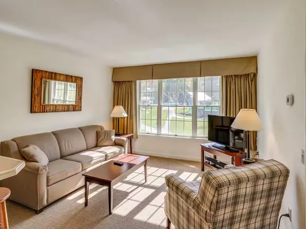 37 Corey Rd, Hancock, MA 01237
