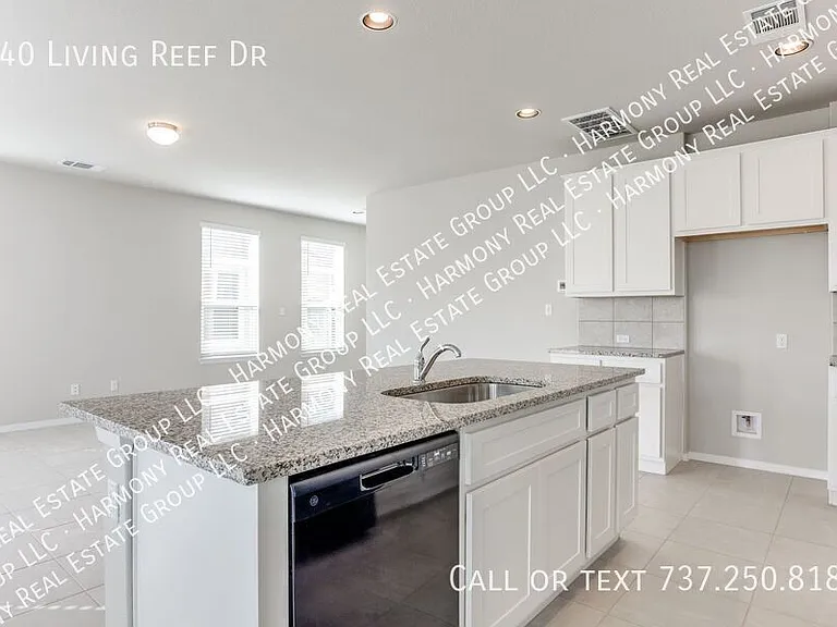 140 Living Reef Dr — Photo 13