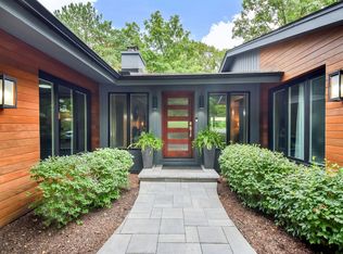 21W276 Crescent Blvd, Glen Ellyn, IL 60137