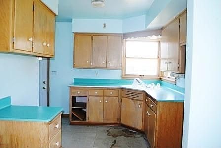 5th image of 8747 W Kiehnau Ave