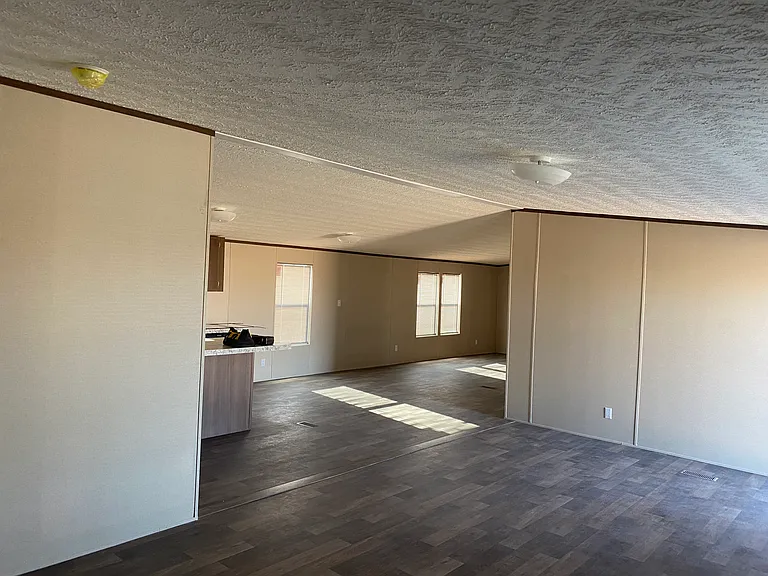 57 Glorieta St — Photo 8
