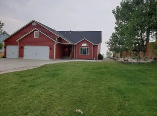 4907 Country View Dr, Billings, MT 59105