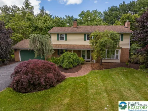 2516 Rachael Ln, Orefield, PA 18069
