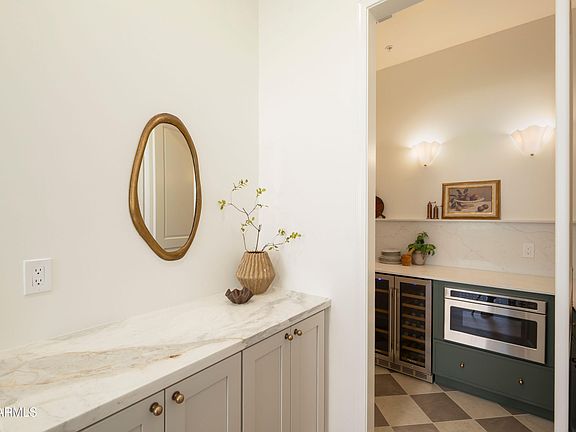 4th image of 33111 N 71ST Way