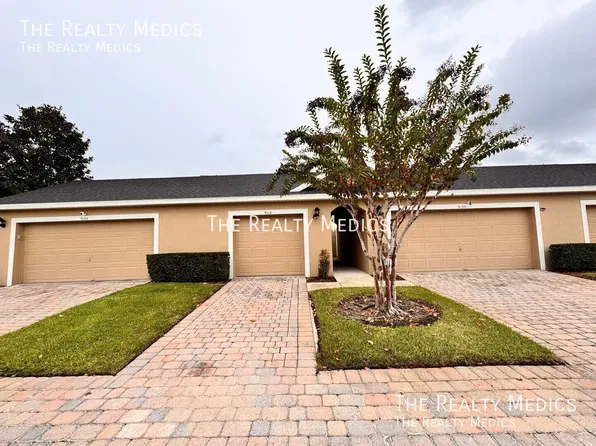 9112 Camden Gardens St, Orlando, FL 32827