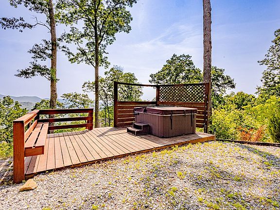 5th image of 190 Cheroahala Lane