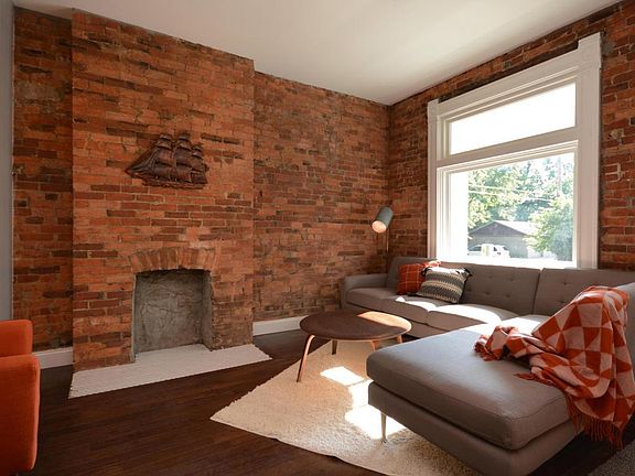 5th image of 288 Kelton Ave #290