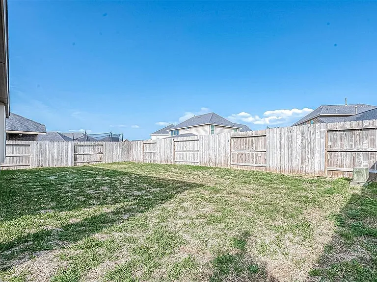 1711 Dominion Heights Ln — Photo 36