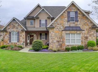 1535 Laurens Glen Ln, Knoxville, TN 37923