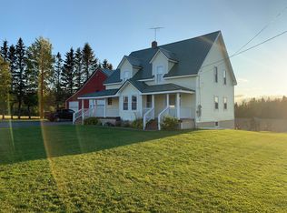 1054 Madawaska Rd, Caribou, ME 04736