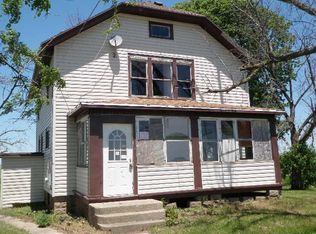 2636 Welland Rd, Mendota, IL 61342