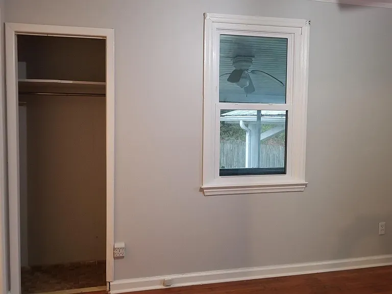 723 New River Dr — Photo 9