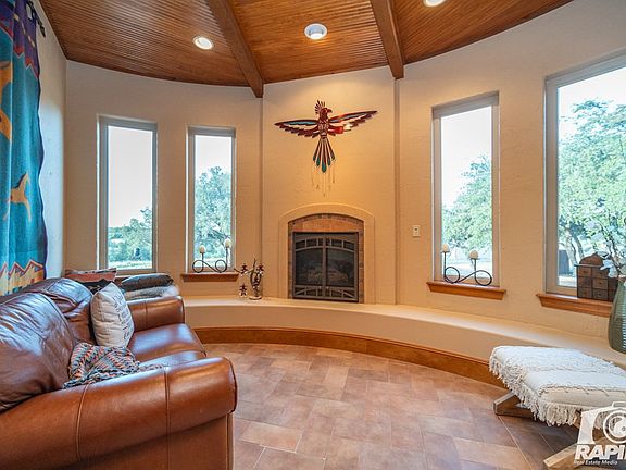 5th image of 5466 Green Oaks Dr