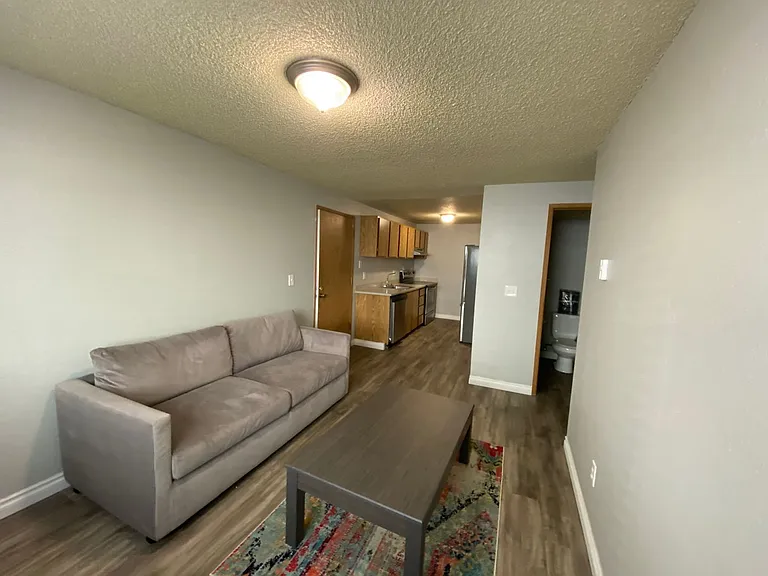 Westwood Apartments — Photo 94