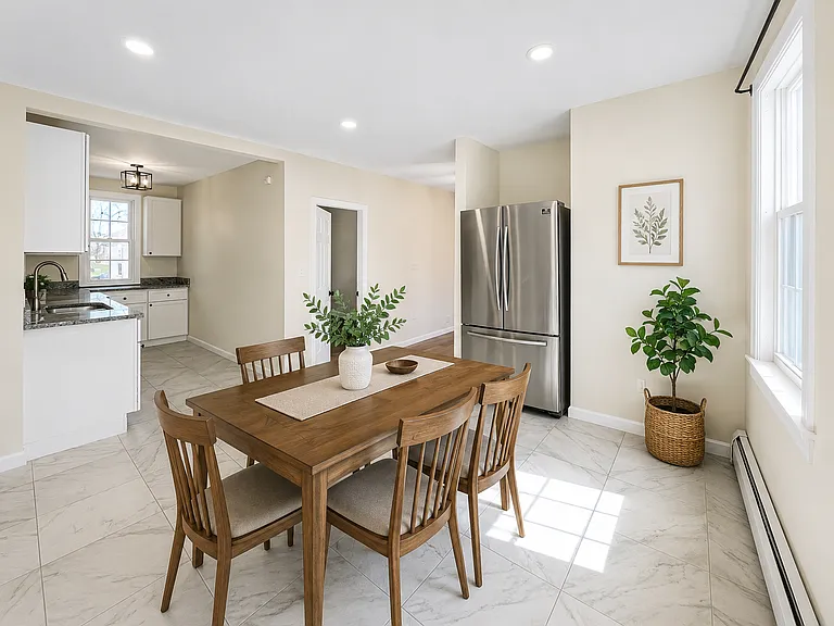 16 Fleming Ave #16 — Photo 9