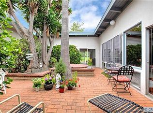 3015 Country Club Dr, Costa Mesa, CA 92626