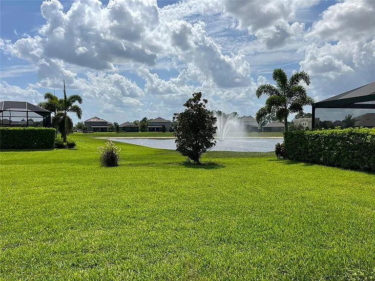10194 Atwater Bay Dr — Photo 20