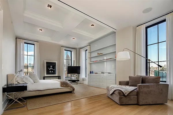 Sold by Douglas Elliman | media 29