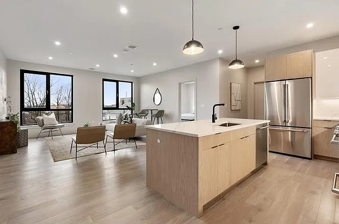 85 Myrtle St #304 — Photo 5