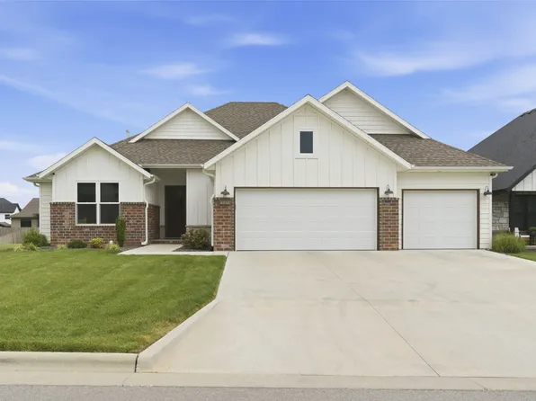 4964 S Aaron Avenue, Springfield, MO 65810