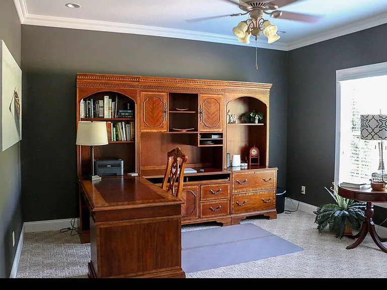 1834 Deerhaven Ln — Photo 6