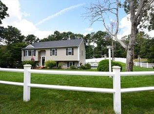 12 Oriole Way, Plymouth, MA 02360