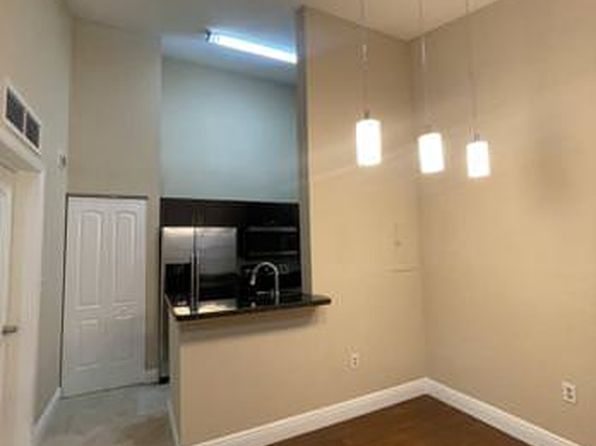 2850 N Oakland Forest Dr APT 308