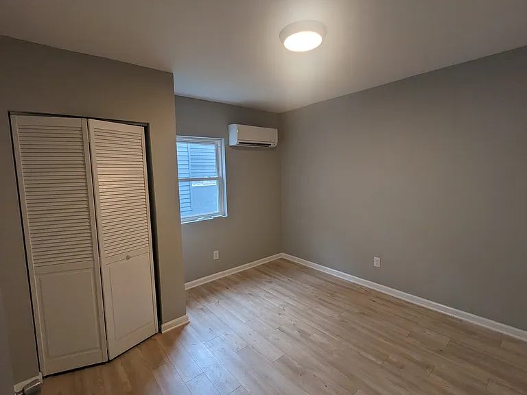 2315 Main St #2 — Photo 2