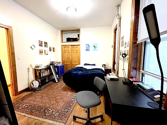 Rented by Compass | media 10