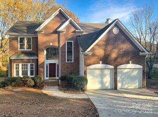20712 Willow Pond Rd, Cornelius, NC 28031
