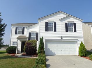 5130 Valcourt Rd, Charlotte, NC 28216