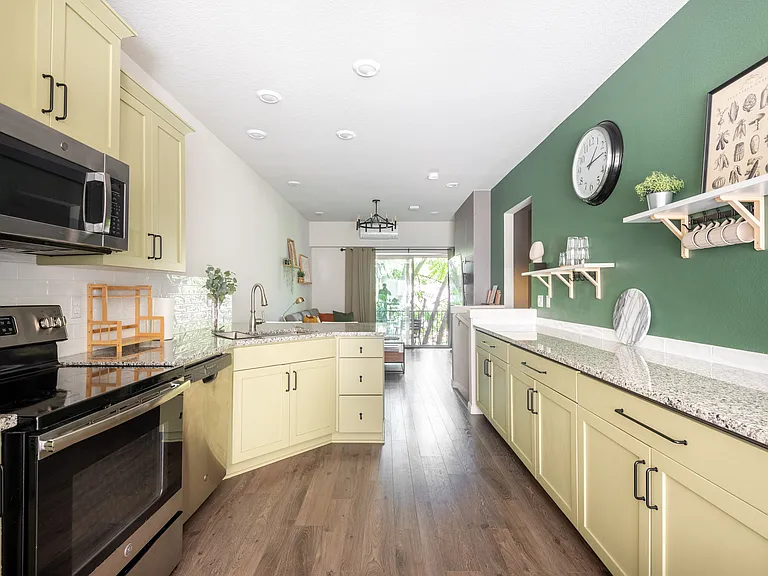 8899 SW Elena Ln #1 — Photo 7