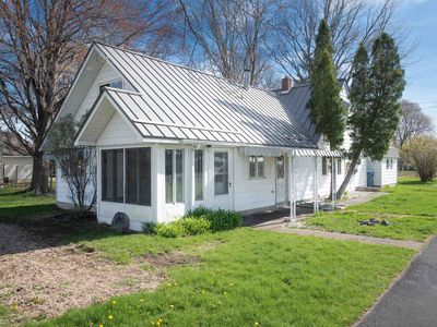 2521 S Poseyville Rd, Midland, MI, 48640