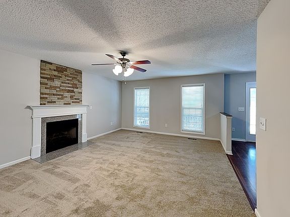 4th image of 108 Johnsbury Dr