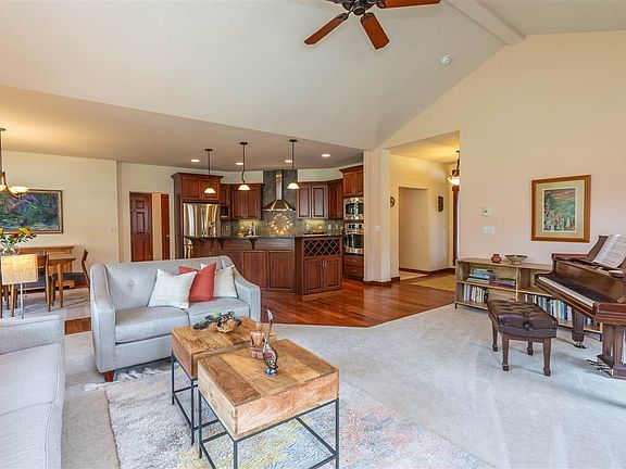 2nd image of 5803 S Laurel Crest Ct