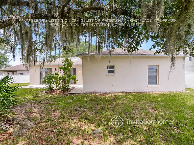 422 Marlberry Leaf Ct — Photo 16