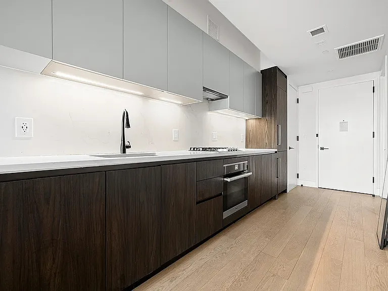 11 Hancock Pl #103 — Photo 7