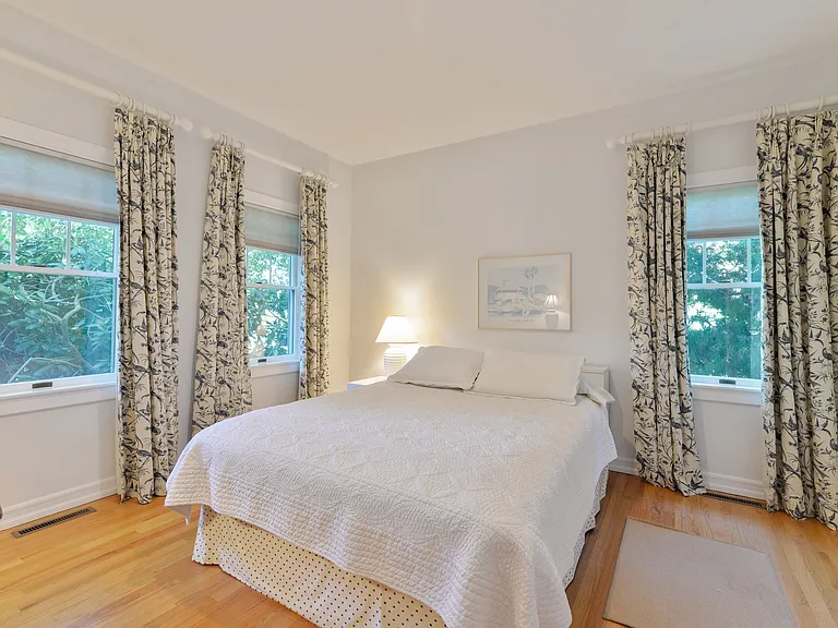 59 Pheasant Close W — Photo 11