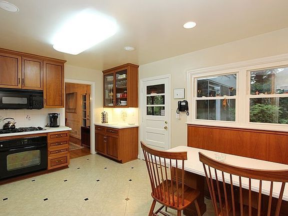 Kitchen with door to screened porch