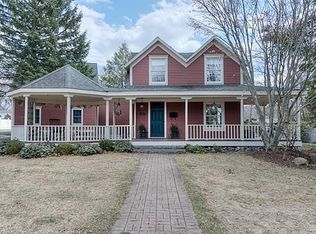 4 North St, Shrewsbury, MA 01545