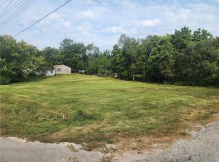 709 W Johnson St, Gallatin, MO 64640
