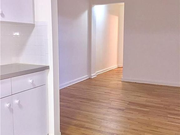 3rd image of 13515 83rd Ave APT 3M