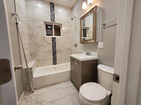 2nd image of 3111 S Princeton Ave Floor 2